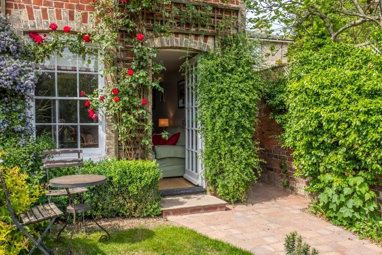 Adorable Cottage With A Log Burner In Heavenly Village - Constable Lodge Nayland Ngoại thất bức ảnh